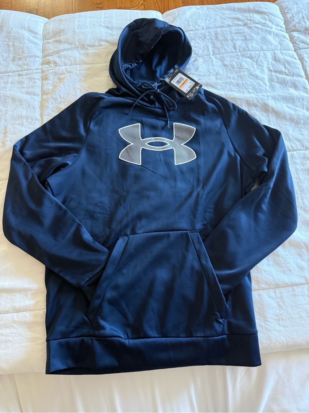 Under Armour Men’s Navy Blue Fleece Hoodie Small